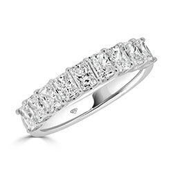 Radiant Cut diamonds ring