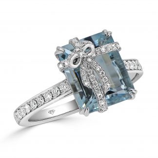 Emerald Aquamarine Ring With Bow