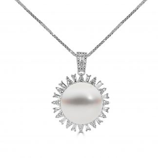 South Sea Pearl With Round Diamonds And Baguette