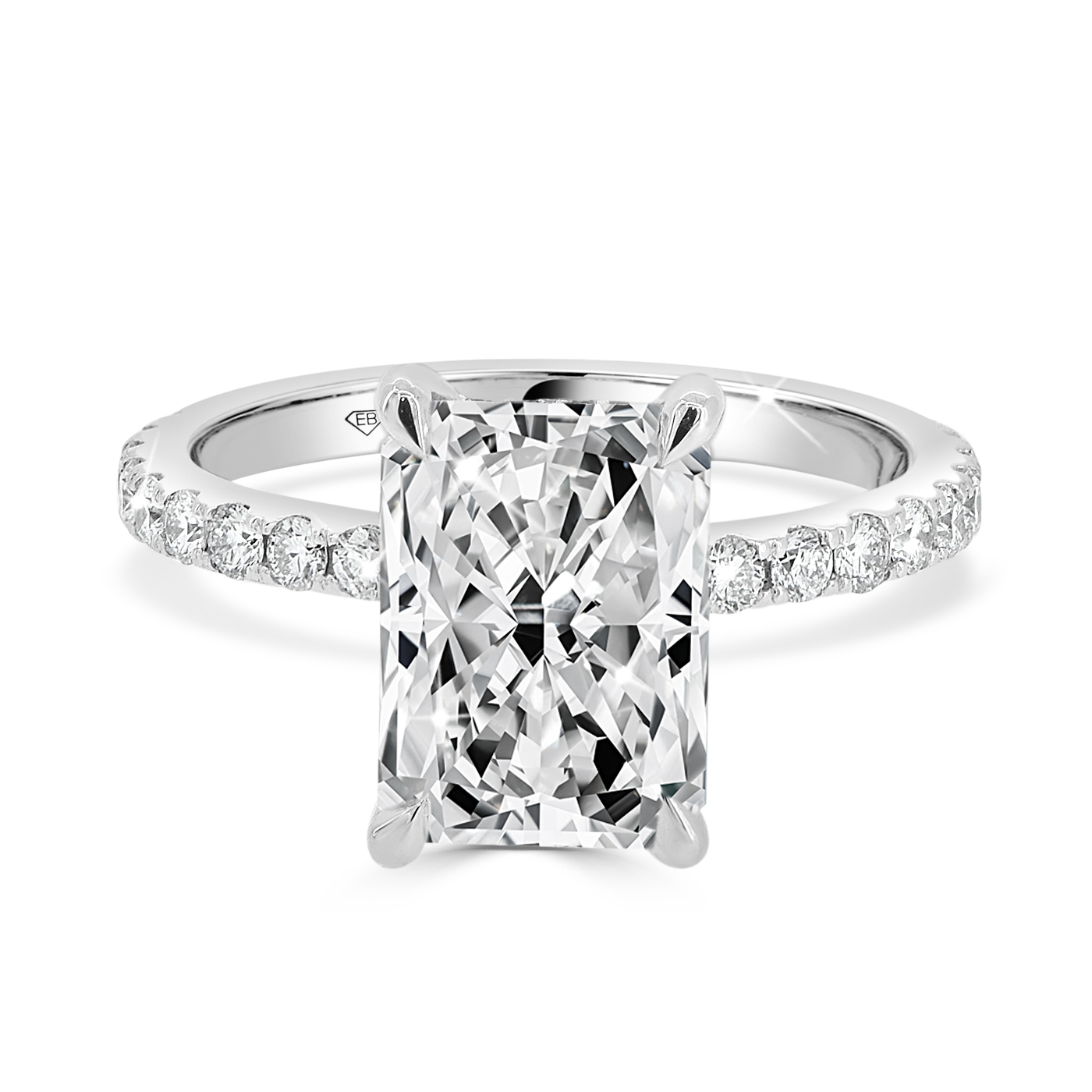 Radiant cut engagement ring 