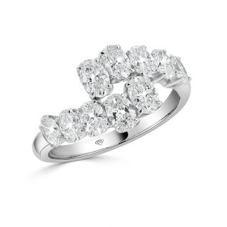 Oval Diamond Ring in 18kt White Goldoval diamond ring