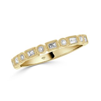 Diamond Wedding Ring with Baguette and Round Cut Stonesdiamond wedding rings