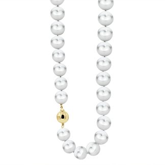 South Sea Pearl Necklace with 18ct Yellow GoldSouth Sea pearl necklace featuring 47 pearls with an 18ct yellow gold clasp.